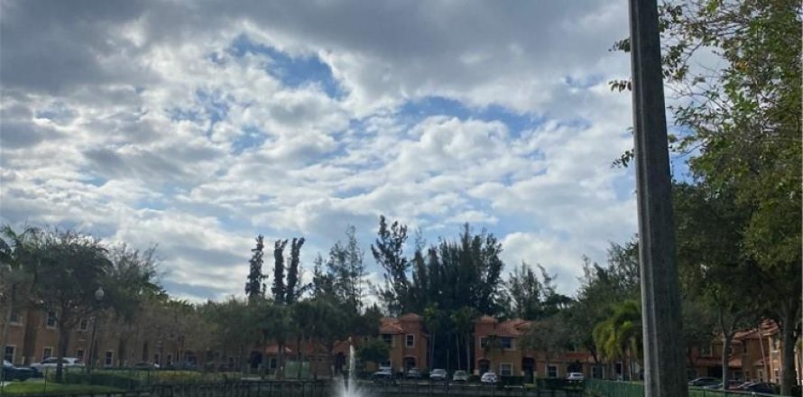Adosado en Fort Lauderdale, Florida 3 dormitorios, 150.04 m2 № 1092350