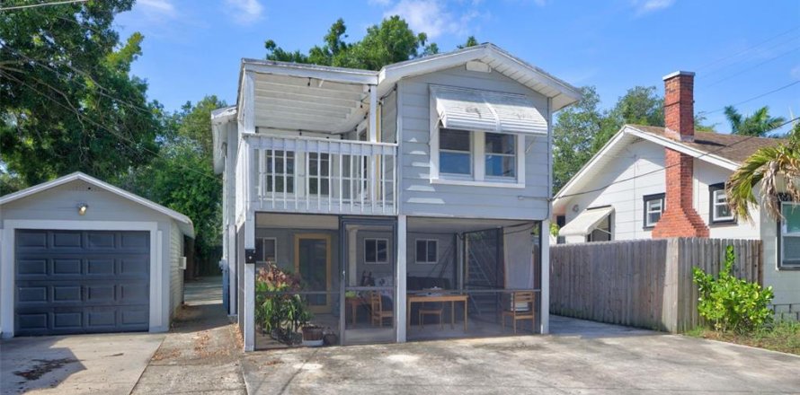 Immobilier commercial à Saint Petersburg, Floride 2 chambres, 73.21 m2 № 2201547
