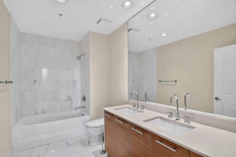 Copropriété à vendre à West Palm Beach, Floride: 1 chambre, 67.35 m2 № 2260895 - photo 25