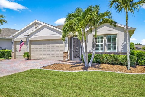 House in Cape Coral, Florida 3 bedrooms, 219.34 sq.m. № 1854611 - photo 1