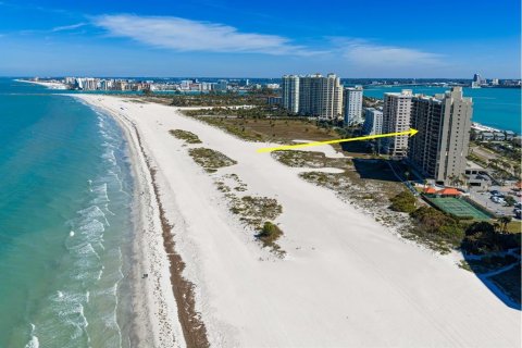 Condo in Clearwater, Florida, 2 bedrooms  № 2139307 - photo 4