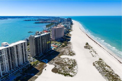 Condo in Clearwater, Florida, 2 bedrooms  № 2139307 - photo 30