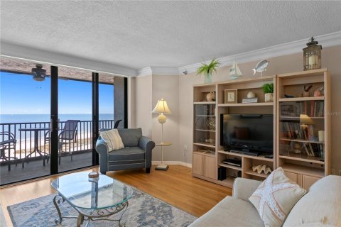 Condo in Clearwater, Florida, 2 bedrooms  № 2139307 - photo 8