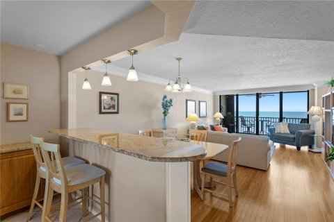 Condo in Clearwater, Florida, 2 bedrooms  № 2139307 - photo 13