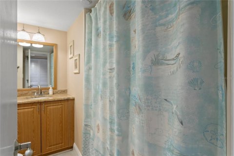 Condo in Clearwater, Florida, 2 bedrooms  № 2139307 - photo 28