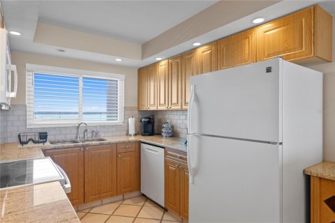 Condo in Clearwater, Florida, 2 bedrooms  № 2139307 - photo 15