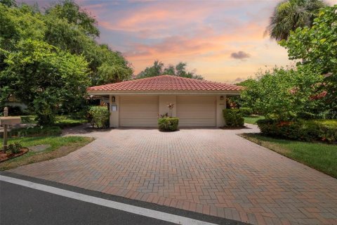Condo in Sarasota, Florida, 3 bedrooms № 2200379