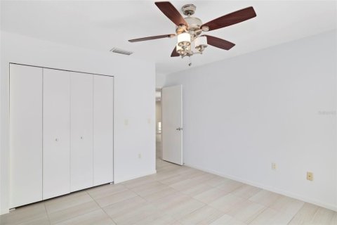 Condo in Sarasota, Florida, 3 bedrooms  № 2200379 - photo 30