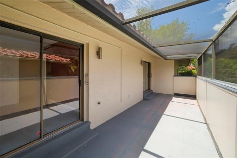 Condo in Sarasota, Florida, 3 bedrooms  № 2200379 - photo 21