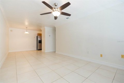 Condo in Tampa, Florida, 1 bedroom  № 1919504 - photo 7