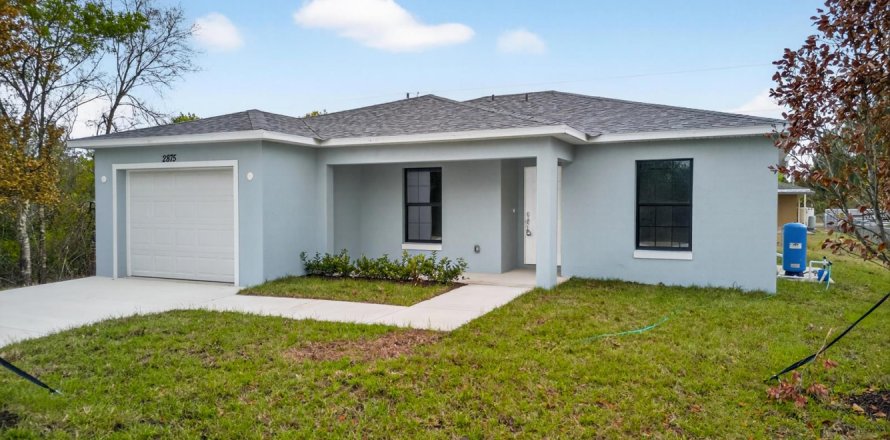 House in Okeechobee, Florida 3 bedrooms, 111.85 sq.m. № 2081961