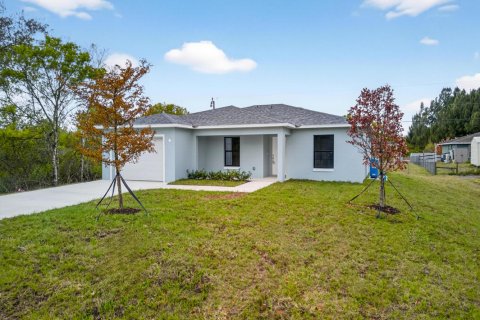 House in Okeechobee, Florida 3 bedrooms, 111.85 sq.m. № 2081961 - photo 25