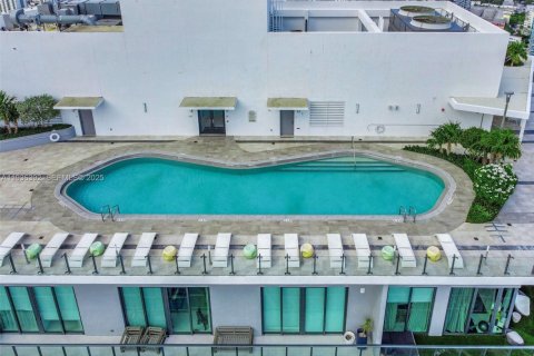 Купить кондоминиум в Майами, Флорида 2 спальни, 87.7м2, № 2053363 - фото 28