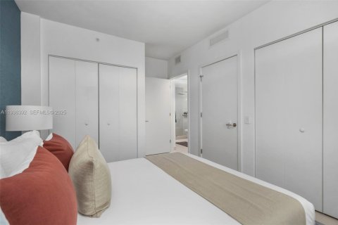 Купить кондоминиум в Майами, Флорида 2 спальни, 87.7м2, № 2053363 - фото 16