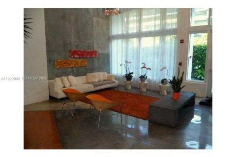 Copropriété à louer à Miami, Floride: 1 chambre, 63.64 m2 № 1976886 - photo 4