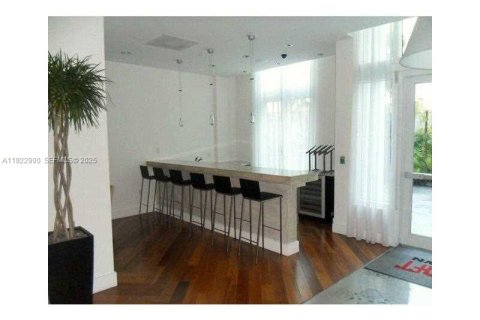 Copropriété à louer à Miami, Floride: 1 chambre, 63.64 m2 № 1976886 - photo 15