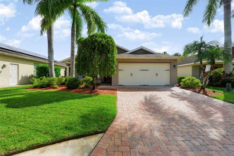 Villa ou maison à vendre à Bradenton, Floride: 3 chambres, 136.38 m2 № 2419976 - photo 10