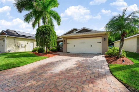 Villa ou maison à vendre à Bradenton, Floride: 3 chambres, 136.38 m2 № 2419976 - photo 9
