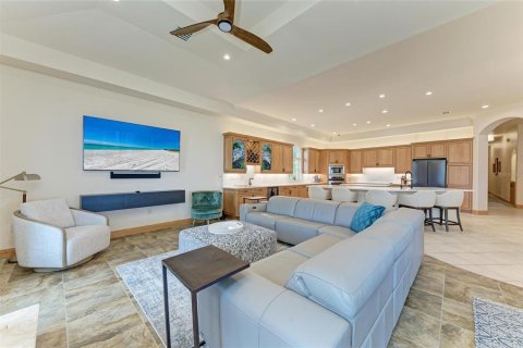 Casa en venta en Port Charlotte, Florida, 4 dormitorios, 441.47 m2 № 1833415 - foto 28