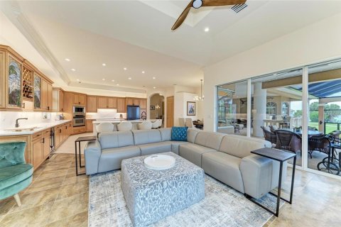 Casa en venta en Port Charlotte, Florida, 4 dormitorios, 441.47 m2 № 1833415 - foto 29