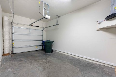 Townhouse in Dunedin, Florida 3 bedrooms, 138.24 sq.m. № 2202245 - photo 27