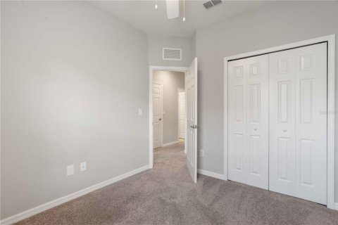 Townhouse in Dunedin, Florida 3 bedrooms, 138.24 sq.m. № 2202245 - photo 24