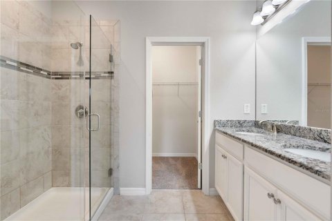 Townhouse in Dunedin, Florida 3 bedrooms, 138.24 sq.m. № 2202245 - photo 17