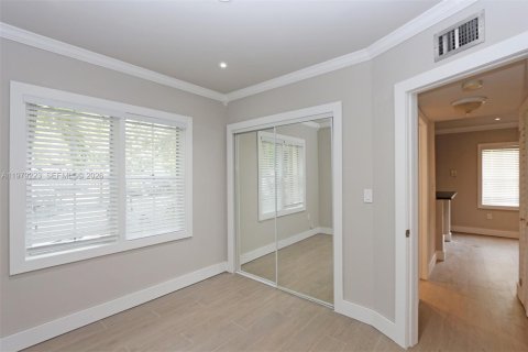 Appartement à louer à Miami, Floride: 2 chambres, 65.03 m2 № 2046303 - photo 9