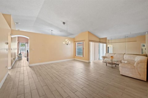 Casa en venta en Sunrise, Florida, 3 dormitorios, 160.44 m2 № 2056523 - foto 6