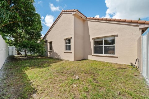 Casa en venta en Sunrise, Florida, 3 dormitorios, 160.44 m2 № 2056523 - foto 25