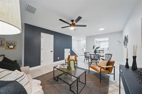 Townhouse in Largo, Florida 2 bedrooms, 97.36 sq.m. № 1777056 - photo 11