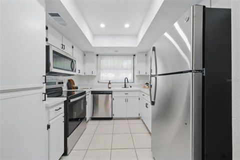Townhouse in Largo, Florida 2 bedrooms, 97.36 sq.m. № 1777056 - photo 8