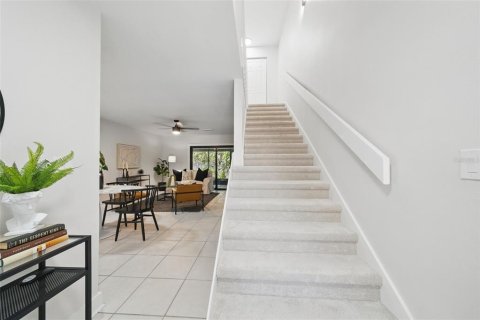 Townhouse in Largo, Florida 2 bedrooms, 97.36 sq.m. № 1777056 - photo 17