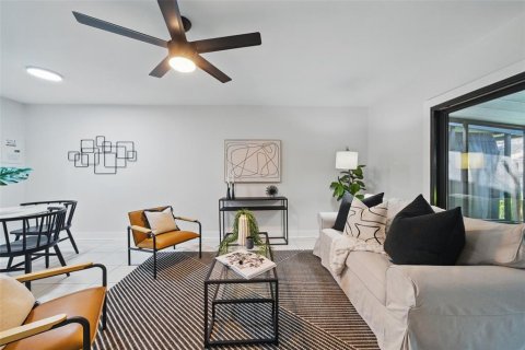 Townhouse in Largo, Florida 2 bedrooms, 97.36 sq.m. № 1777056 - photo 12