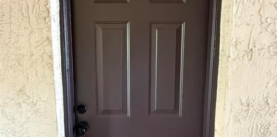 Condo in Pompano Beach, Florida, 2 bedrooms  № 2077655