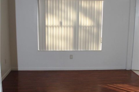 Condo in Pompano Beach, Florida, 2 bedrooms  № 2077655 - photo 16