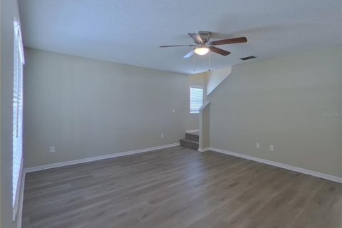 Casa en alquiler en Lutz, Florida, 4 dormitorios, 133.59 m2 № 1911032 - foto 3