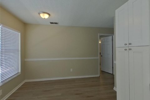 Casa en alquiler en Lutz, Florida, 4 dormitorios, 133.59 m2 № 1911032 - foto 4