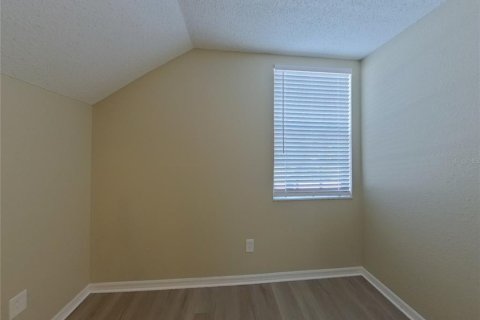 Casa en alquiler en Lutz, Florida, 4 dormitorios, 133.59 m2 № 1911032 - foto 11