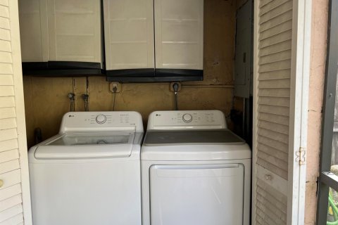 Touwnhouse à louer à Davie, Floride: 3 chambres, 130.06 m2 № 2386830 - photo 21