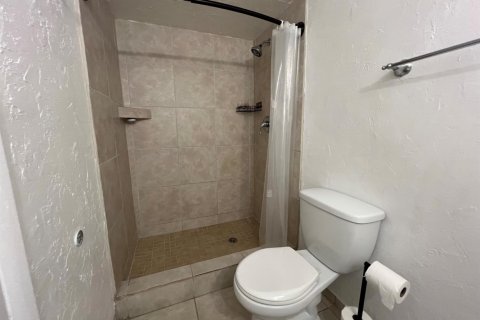 Touwnhouse à louer à Davie, Floride: 3 chambres, 130.06 m2 № 2386830 - photo 13
