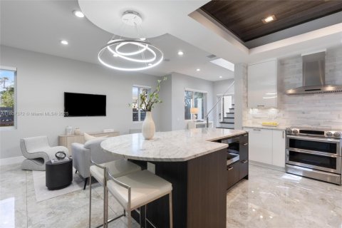 Casa en venta en Fort Lauderdale, Florida, 3 dormitorios, 178.93 m2 № 1748307 - foto 8