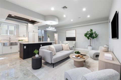 Casa en venta en Fort Lauderdale, Florida, 3 dormitorios, 178.93 m2 № 1748307 - foto 4