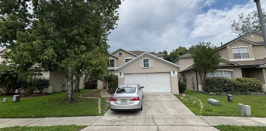 Villa ou maison à Oviedo, Floride 4 chambres, 219.25 m2 № 1810862