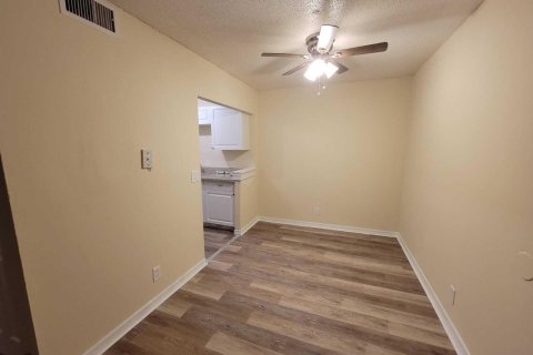Condominio en venta en West Palm Beach, Florida, 2 dormitorios, 85.84 m2 № 2188228 - foto 20