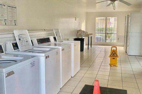 Condominio en venta en West Palm Beach, Florida, 2 dormitorios, 85.84 m2 № 2188228 - foto 28