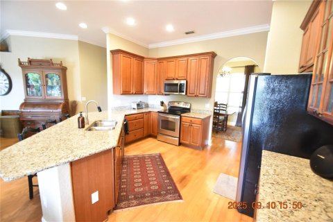 House in Tampa, Florida 3 bedrooms, 152.82 sq.m. № 1912386 - photo 17