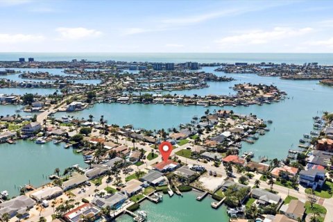 Villa ou maison à vendre à Saint Petersburg, Floride: 4 chambres, 220.09 m2 № 2151317 - photo 5