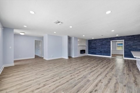 Villa ou maison à vendre à Saint Petersburg, Floride: 4 chambres, 220.09 m2 № 2151317 - photo 23