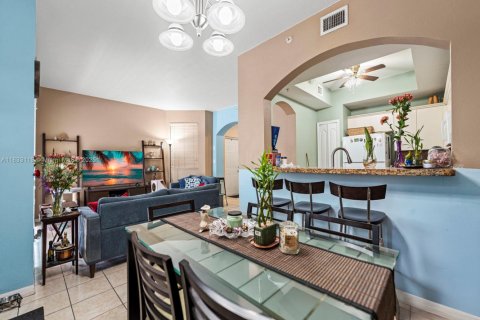 Townhouse in Miami, Florida 3 bedrooms, 117.06 sq.m. № 1814339 - photo 6